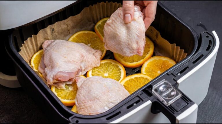 Cette astuce incroyable pour cuire du poulet transformera vos repas en un rien de temps…