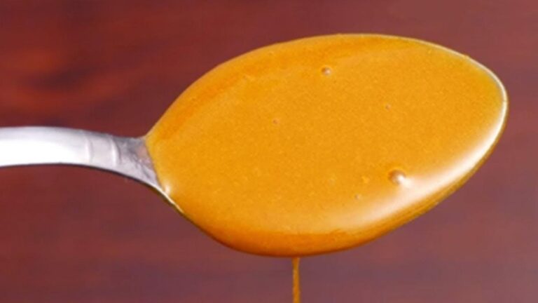 Cette ancienne recette de curcuma et miel booste votre système immunitaire…