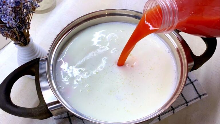 3 ingrédients pour une sauce tomate crémeuse que vous ne racheterez plus jamais !