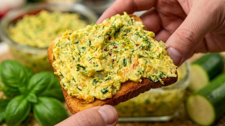 Tartinade de courgettes à tomber par terre ! J&rsquo;en prépare tout l&rsquo;été et je ne m&rsquo;en lasse pas !